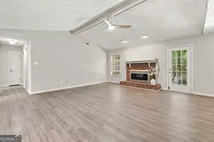 107 Crofts Corner, Peachtree City, GA 30269 - Photo 6