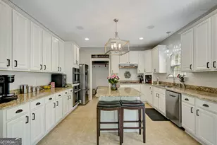 381 Rosebay Ln, Sharpsburg, GA 30277 - Photo 26