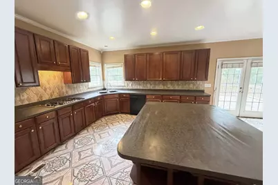 6557 Norcliffe Drive, Stone Mountain, GA 30087 - Photo 18