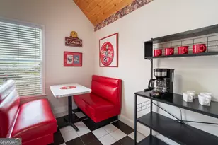 892 Edelweiss Strasse, Helen, GA 30545 - Photo 16
