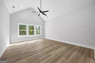 546 Harbour Shores, Jackson, GA 30233 - Photo 18