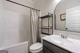 223 Manor Dr, Hull, GA 30646 - Photo 14
