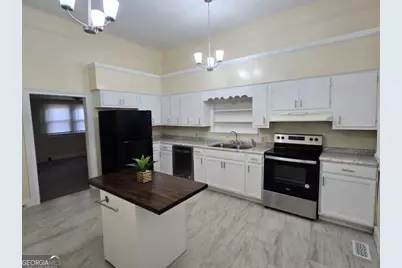 35 Cheatham Street, Wadley, GA 30477 - Photo 6