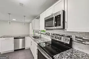 2810 Foxlair Trail, South Fulton, GA 30349 - Photo 16