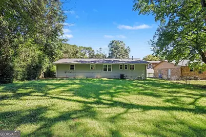 2810 Foxlair Trail, South Fulton, GA 30349 - Photo 32