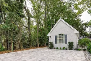 105 Palmetto St, Saint Simons, GA 31522 - Photo 2