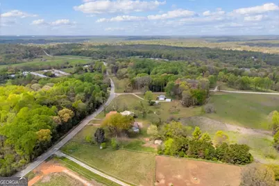 8606 Holly Springs Road, Maysville, GA 30558 - Photo 8