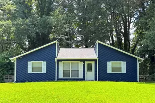 813 Post Oak Cir, Lawrenceville, GA 30046 - Photo 2