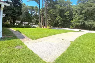 813 Post Oak Cir, Lawrenceville, GA 30046 - Photo 4