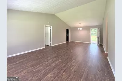 813 Post Oak Circle, Lawrenceville, GA 30046 - Photo 6