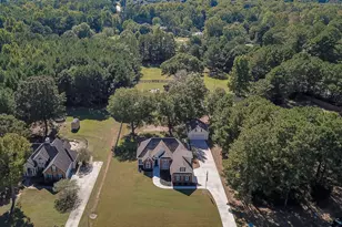 37 Mount Moriah Dr, Senoia, GA 30276 - Photo 2