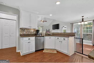 27 Hickory Lane, Macon, GA 31210 - Photo 18