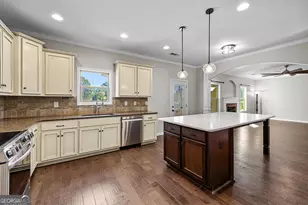 151 Rock House Ridge, Senoia, GA 30276 - Photo 18