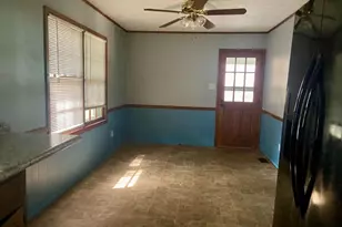 387 N Richardson St, Hartwell, GA 30643 - Photo 4