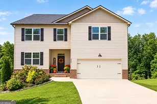 230 Blossom Wood Dr, Senoia, GA 30276 - Photo 1