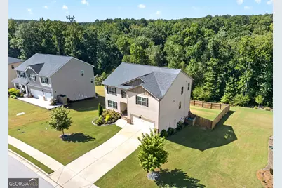 230 Blossom Wood Drive, Senoia, GA 30276 - Photo 4