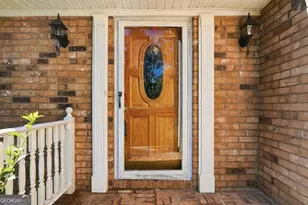 2051 Hemlock Trail, Snellville, GA 30078 - Photo 4