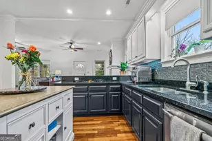 2262 Ridgedale Rd NE, Atlanta, GA 30317 - Photo 14