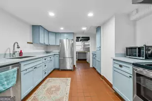 2262 Ridgedale Rd NE, Atlanta, GA 30317 - Photo 34