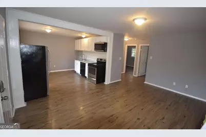 125 Honeysuckle Lan, Athens, GA 30606 - Photo 2