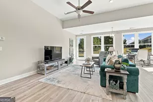 151 Iron Oak Dr, Peachtree City, GA 30269 - Photo 8