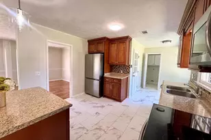 306 Brookwood Dr, Dublin, GA 31021 - Photo 4