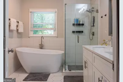 4985 Bent Creek Court, Sugar Hill, GA 30518 - Photo 12