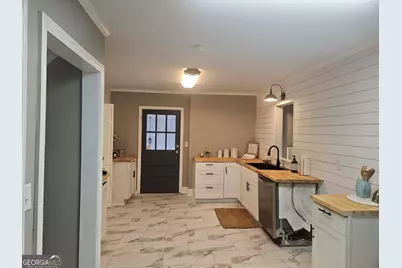 98 McCormick Avenue, Hawkinsville, GA 31036 - Photo 10