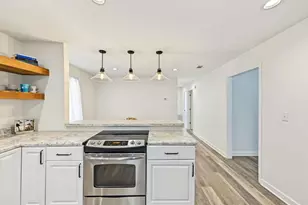 810 N Pinetree Blvd, Thomasville, GA 31792 - Photo 12