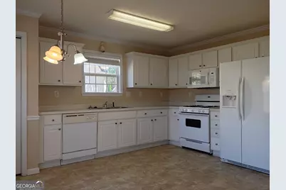 18 Claiborne Trail, Newnan, GA 30263 - Photo 4