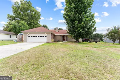 218 Morning Dove Lane, Warner Robins, GA 31088 - Photo 1
