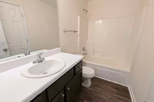 385 Bridgewater Cir, Athens, GA 30601 - Photo 6