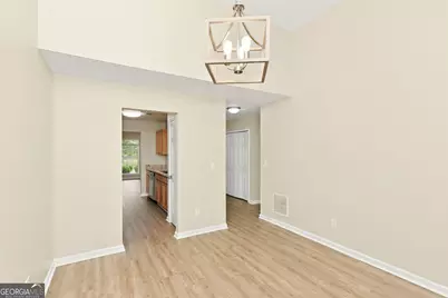 4621 Ravenwood Loop, Union City, GA 30291 - Photo 6
