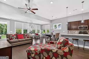 510 Cottonwood Cir, Peachtree City, GA 30269 - Photo 10