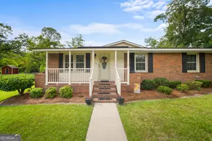 104 Irwin Dr, Statesboro, GA 30458 - Photo 2