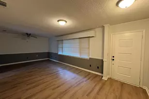 100 Cherry St, Statesboro, GA 30461 - Photo 12