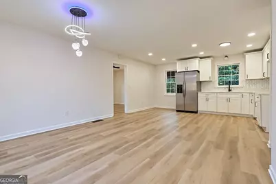 3401 San Antonio Drive, Snellville, GA 30039 - Photo 8