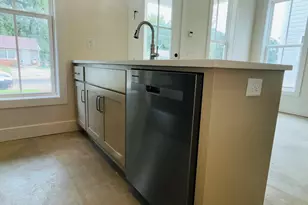 107 Gardenia Ln, Lagrange, GA 30240 - Photo 10