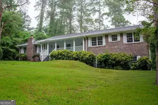 2016 Gibralter Way, Conyers, GA 30012 - Photo 2