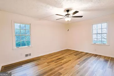 2016 Gibralter Way, Conyers, GA 30012 - Photo 10