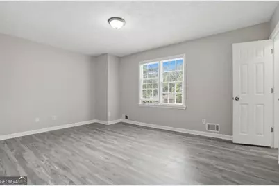 5344 Ridgemere Court, Stone Mountain, GA 30083 - Photo 14