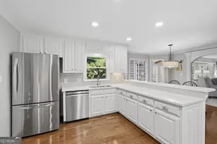 1071 Lake Washington Dr, Lawrenceville, GA 30043 - Photo 18