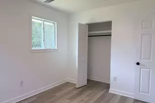 1629 Glenridge Dr, Savannah, GA 31415 - Photo 18