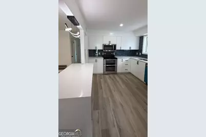 1629 Glen Ridge Drive, Savannah, GA 31415 - Photo 10