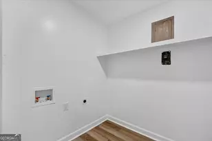 1629 Glenridge Dr, Savannah, GA 31415 - Photo 16