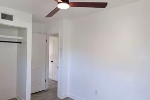 1629 Glenridge Dr, Savannah, GA 31415 - Photo 20