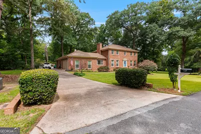 107 Springtime Drive, Warner Robins, GA 31088 - Photo 6
