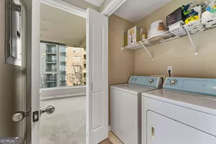 3338 Peachtree Rd NE, Atlanta, GA 30326 - Photo 12