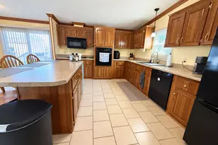 300 Arrlington Bend, Byron, GA 31008 - Photo 14