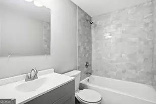 3579 Bramblevine Cir, Lithonia, GA 30038 - Photo 16
